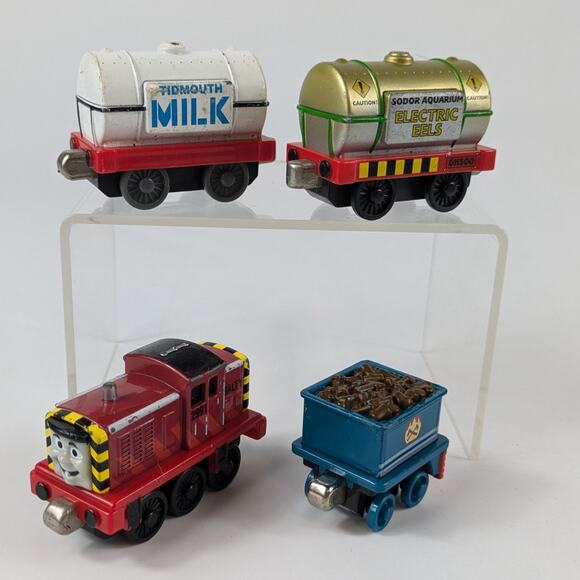 Thomas & Friends Other - Thomas Train Lot Salty Tank Engine Ferdinand Tender Sodor Aquarium Eels Milk